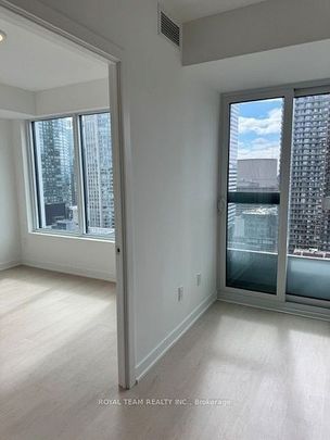 For Lease - 252 Church Street Unit# 2701, Toronto, Ontario - Photo 1