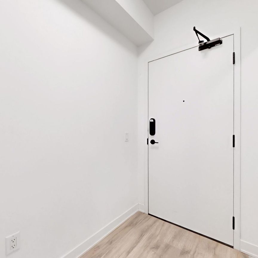 For Lease - 100 Dalhousie Street Unit# 3303, Toronto, Ontario - Photo 1