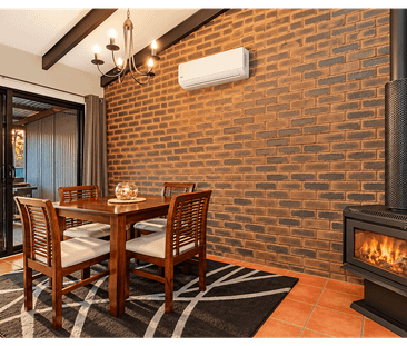 Stunning 3 Bedroom Home with Bushland Views and Garden Maintenance ... - Photo 3