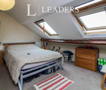8 bedroom room to rent City Centre House Share - Chestnut Walk, Wor... - Photo 3