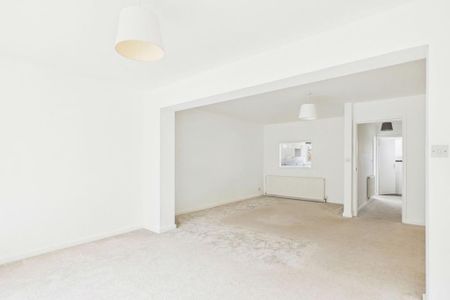 3 bedroom townhouse to rent - Photo 2