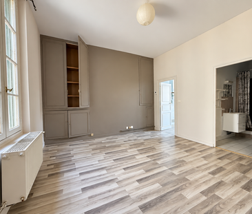 Location Appartement 1 pièce 35m² SAUMUR 49400 - Photo 5