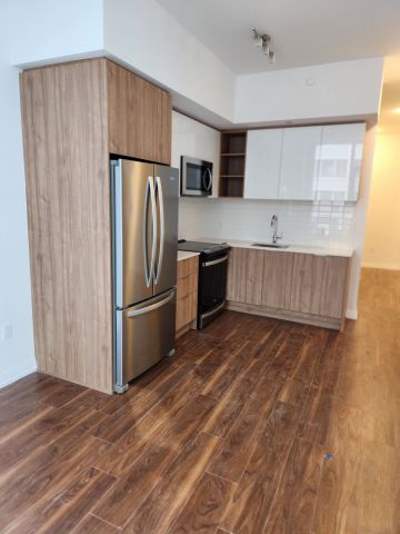 For Lease - 50 Dunfield Avenue Unit# 315, Toronto, Ontario - Photo 3