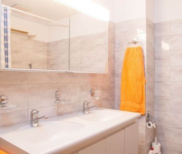 APPARTEMENT 31/2 PIÈCES À OBERRIEDEN (ZH), MEUBLÉ - Photo 1