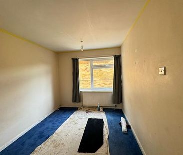Cornwall House, Uxbridge - Photo 1