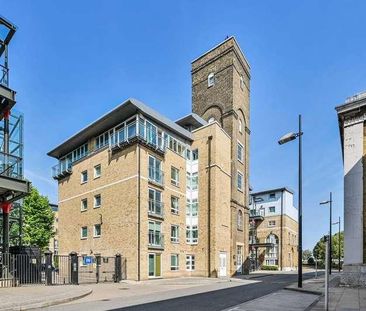 Building, Woolwich Riverside, SE18 - Photo 1