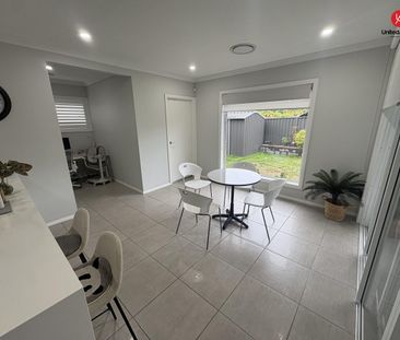 Immaculate Family Living Opposite the Reserve - Photo 3