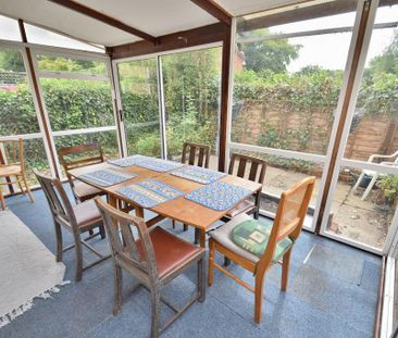 4 bedroom terraced house to rent - Photo 3