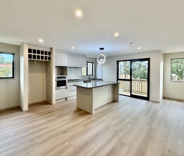 9A Darren Crescent, Half Moon Bay, Auckland - Photo 4