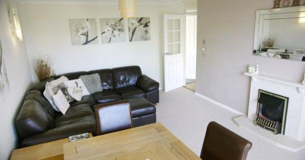 Vectis Court, Bassett - Photo 1