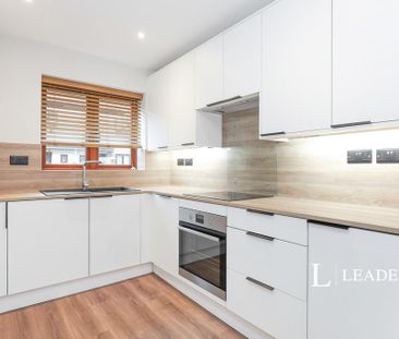 2 bedroom terraced house to rent - Photo 5