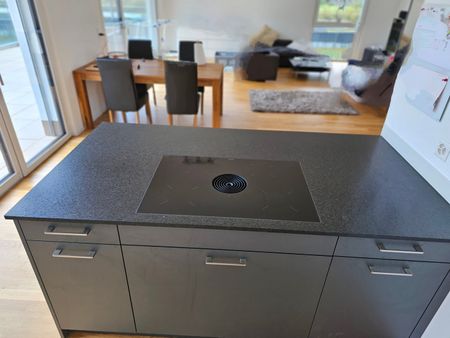 2.5 Zimmer, 87 m², 4. Stock - Photo 2