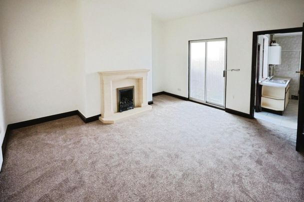 3 bedroom House To Let - Photo 1