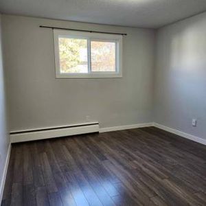 2 Beds 1 Bath Apartment | Willow - Photo 2