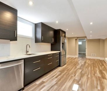 For Lease - 2068 Mississauga Road, Mississauga, Ontario - Photo 4