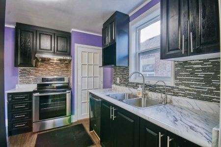 For Lease - 53 Burlingame Road Unit# Main Fl, Toronto, Ontario - Photo 3