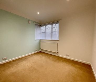 Samuels Drive, Thorpe Bay, Essex, SS1 3PR - Photo 2