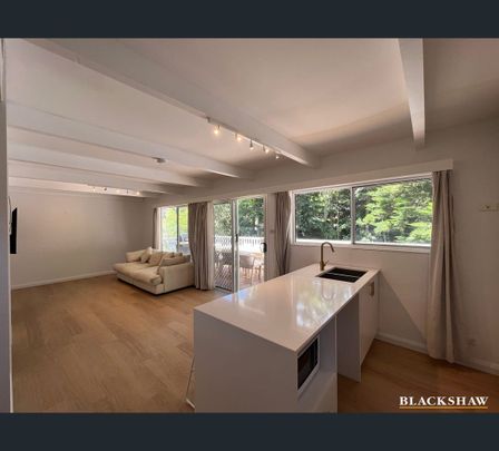 28 Pleasurelea Drive, Sunshine Bay, NSW 2536 - Photo 1