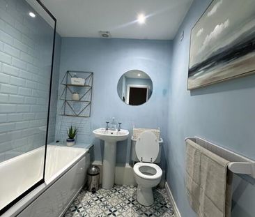 19 Richmond Court, Knocknagoney, Belfast, BT18 9TD - Photo 3