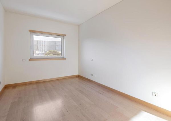 3 Bedroom Apartment with a view, Fórum Oeiras, Oeiras