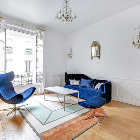 Rue Marbeuf - Photo 1