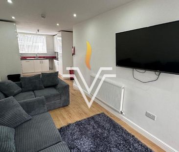 4 bedroom terraced house to rent - Photo 2