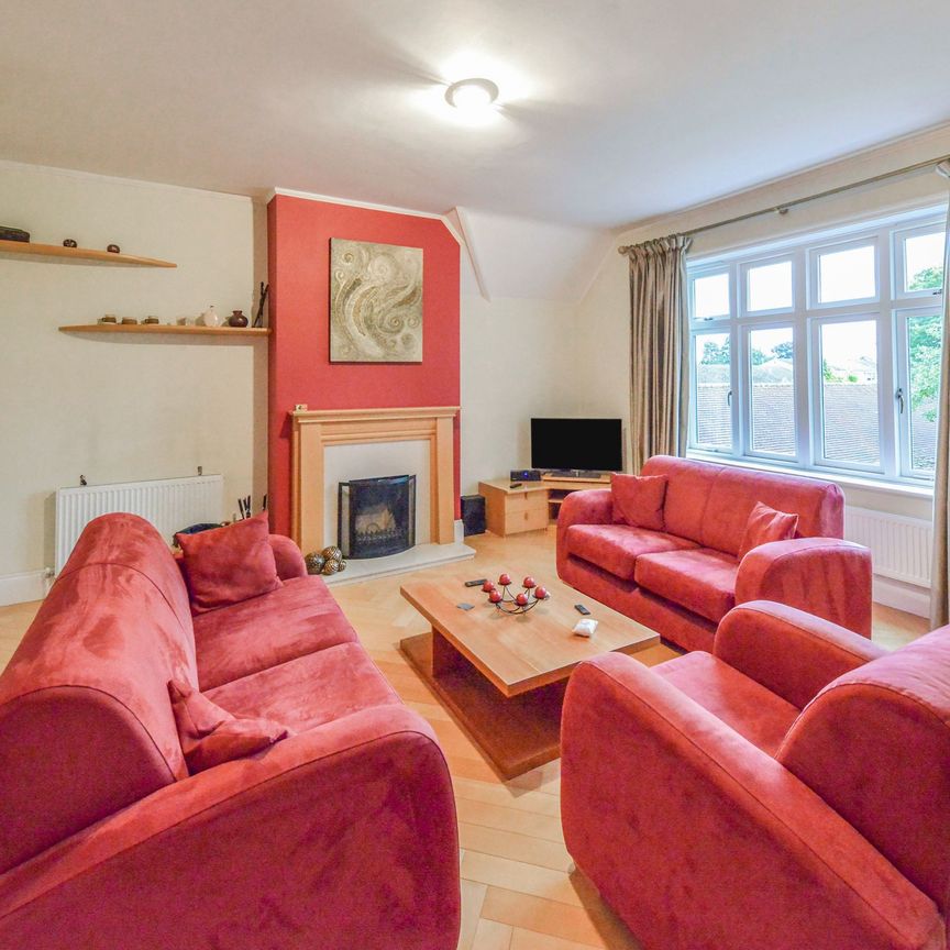 2 bedroom apartment to rent Wickwood Court, Sandpit Lane, St. Albans, AL1 - Photo 1