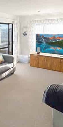 LEVIN - 2 BEDROOM - Photo 1