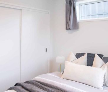 1/1 Karoro Court Hobsonville - Kokowai - Photo 4