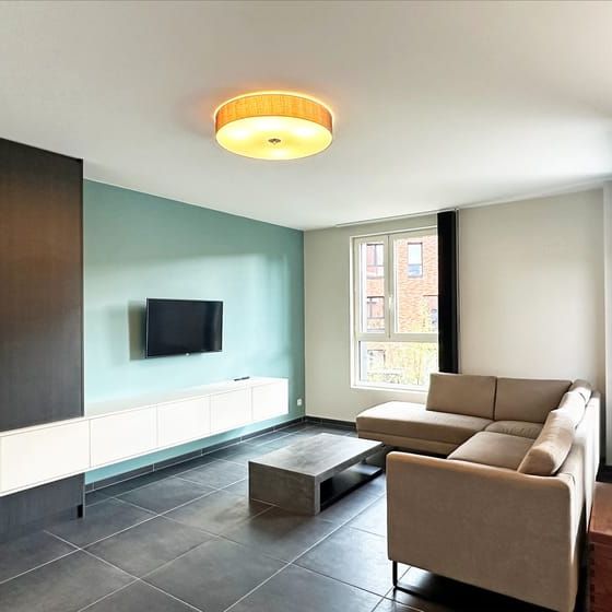 Appartement te huur - Photo 1