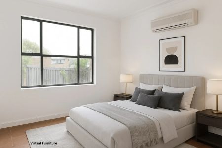 Spacious Four-Bedroom Home in Prime Ashfield Location - Photo 4