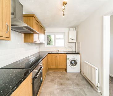 3 bedroom terraced to rent - Photo 1