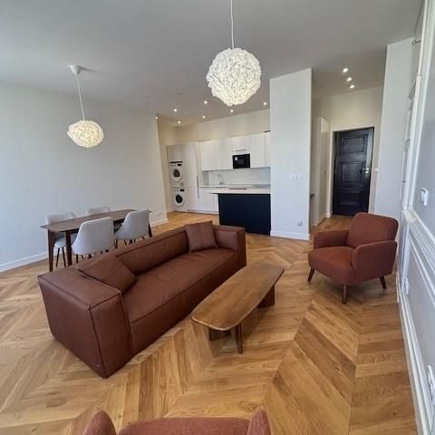 Location Appartement 3 pièces 62m² LYON 6ème - Photo 1