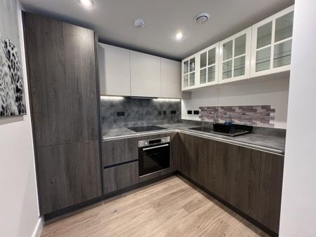 1 bedroom flat to rent - Photo 2