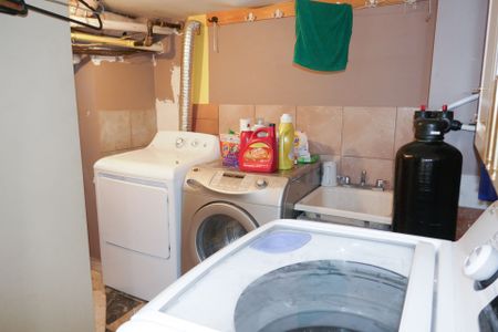 For Lease - 603 Annette Street Unit# Lower, Toronto, Ontario - Photo 3