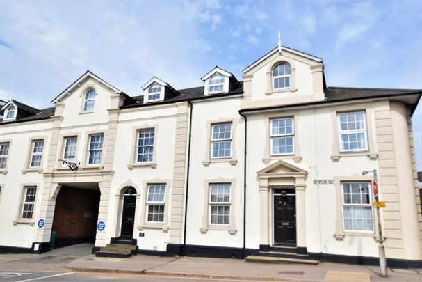 2 bedroom apartment to rent Thomas Heskin Court, Station Road, Bishops Stortford, CM23 - Photo 1