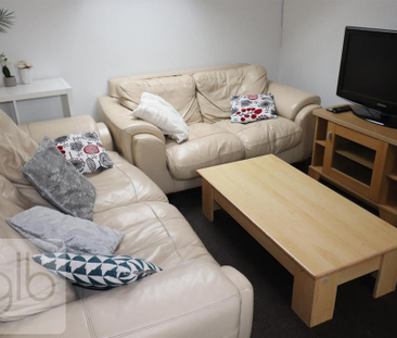 6 bedroom house share to rent - Photo 1 | Rentumo