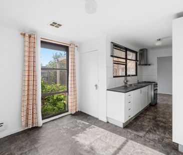 3-Bedroom Home - Photo 5