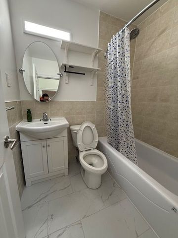 For Lease - 404 Queen Street, Toronto, Ontario - Photo 3