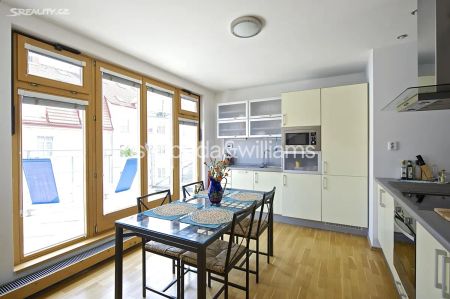 Pronájem bytu 4+kk 125 m² - Photo 4