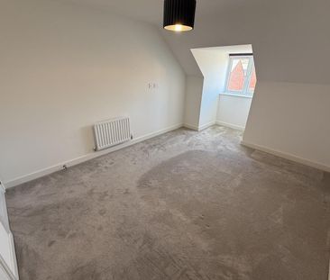 Lea Castle Drive, Lea Castle, Kidderminster - Photo 5