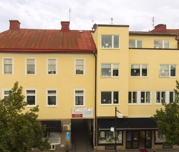 2 rok, Kungsgatan 14B, Motala - Photo 1