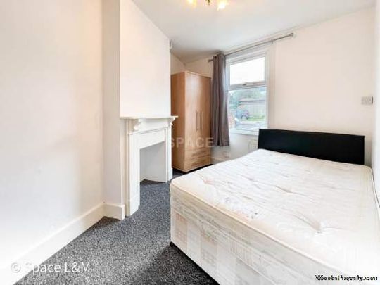 2 bedroom property to rent in Reading - Photo 1