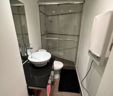 Location Appartement 2 pièces 27m² - Photo 4