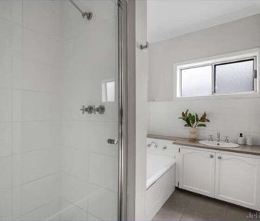 Coburg North - Photo 4