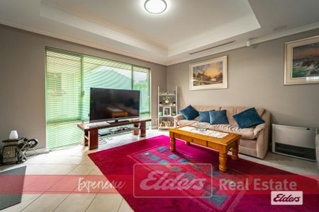 Powered workshop - Photo 2