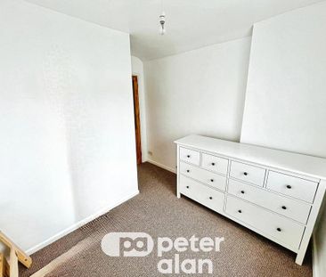 4 bedroom property to rent - Photo 5