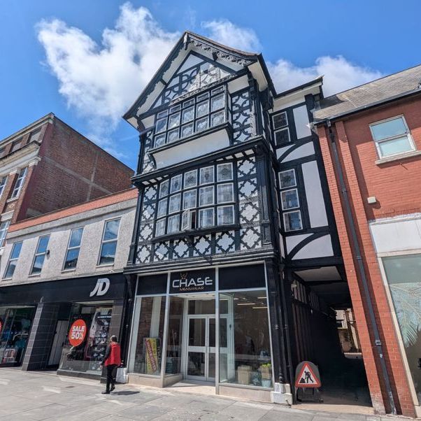 Chapel Street, Southport - Photo 1