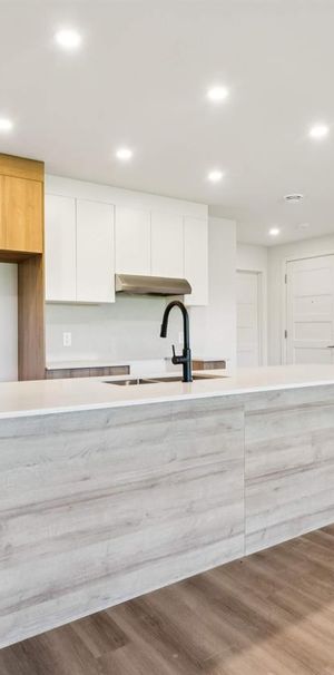 3 CH - 1 SDB - Huntingdon - $1,350 /mo - Photo 1