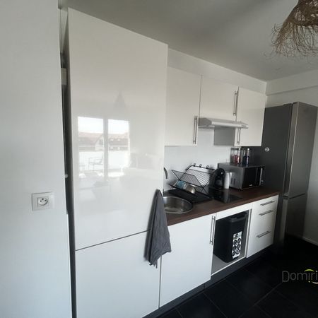 Location Appartement 2 pièces 48m² NEUVILLE EN FERRAIN 59960 - Photo 3